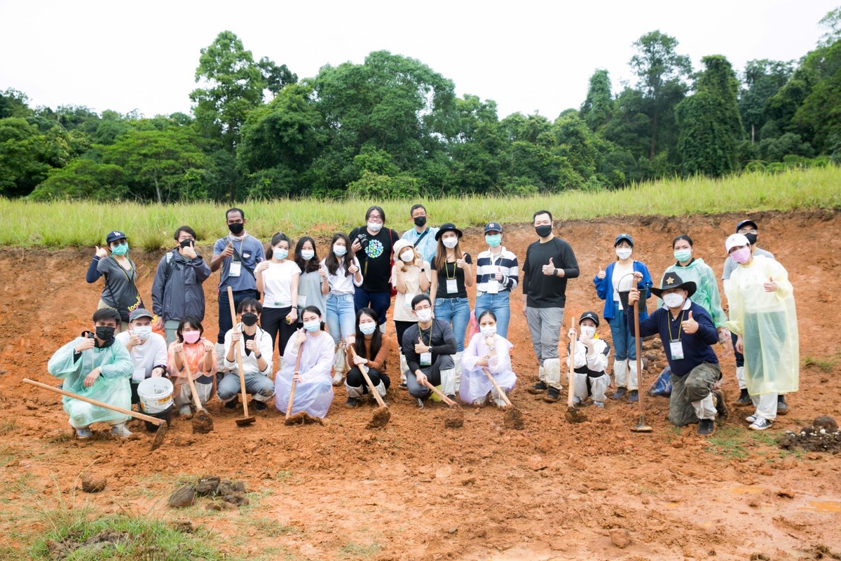 PwC Thailand hosts 'Save the hornbills' event to help preserve nature