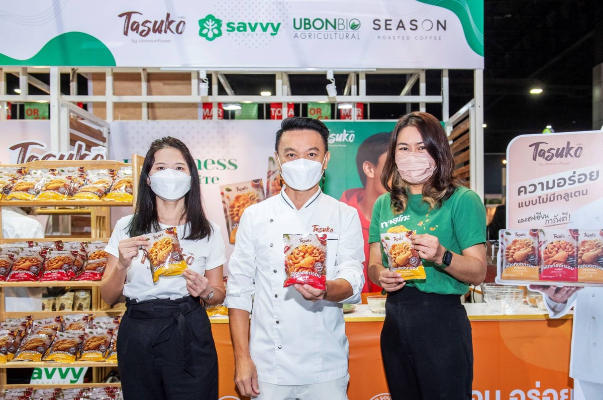 UBE Group นำ เชฟเอียน โชว์ทำอาหารจากแป้งทอดกรอบ Tasuko ในงาน THAIFEX 2022