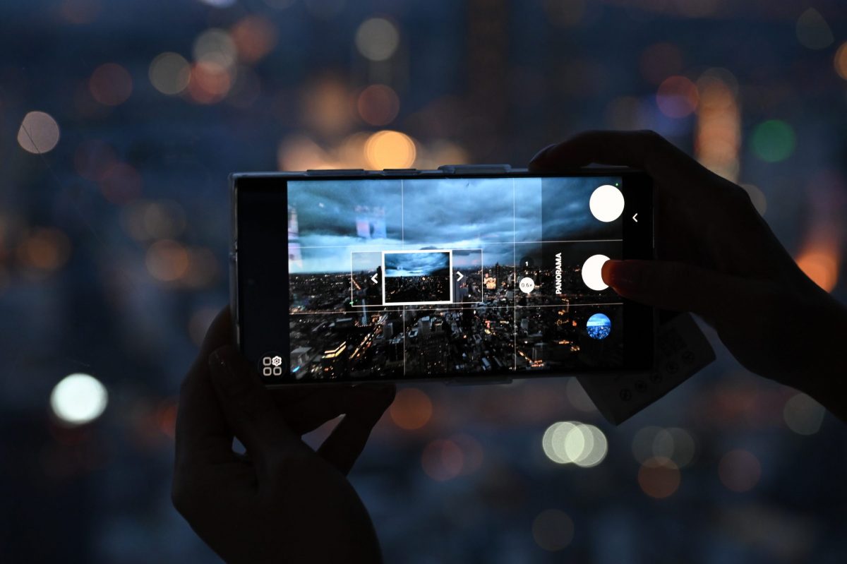 ซัมซุงจับมือ 'กานต์ สมานวรวงศ์' เจ้าของเพจ LightCulture เอาใจเหล่าแฟนๆ จัด Workshop ถ่ายภาพสุดพิเศษด้วยสมาร์ทโฟนสุดชิคแห่งปี 'Samsung Galaxy S22