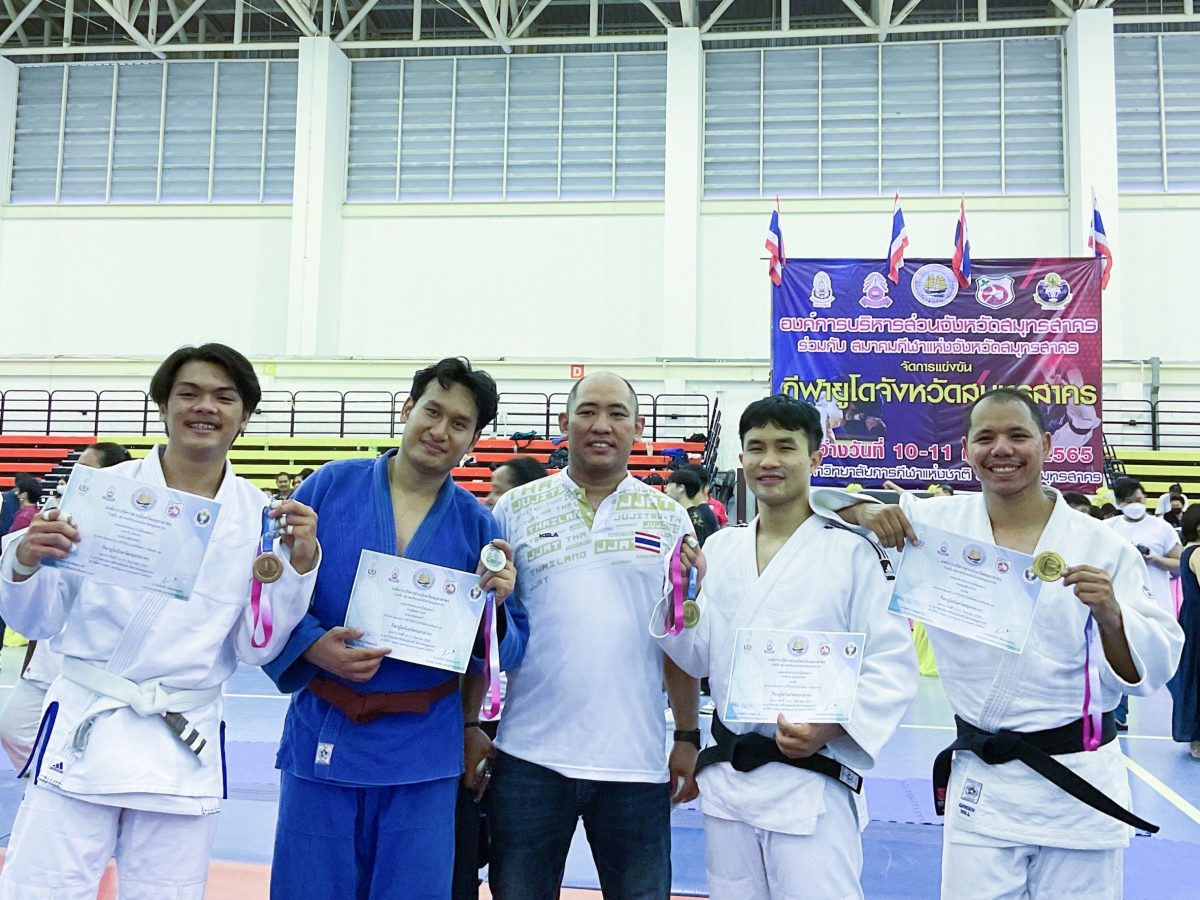 ม.หอการค้าไทย แสดงความยินดีกับนักกีฬายูโดคว้า 4 เหรียญในการแข่งขันกีฬายูโดสมุทรสาคร