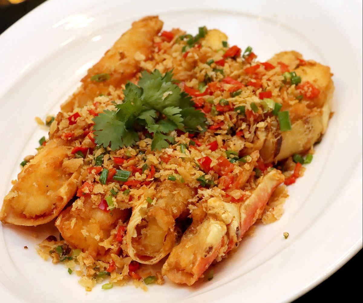 Stir-fried Alaskan King Crab with chili and salt at Yok Chinese Restaurant