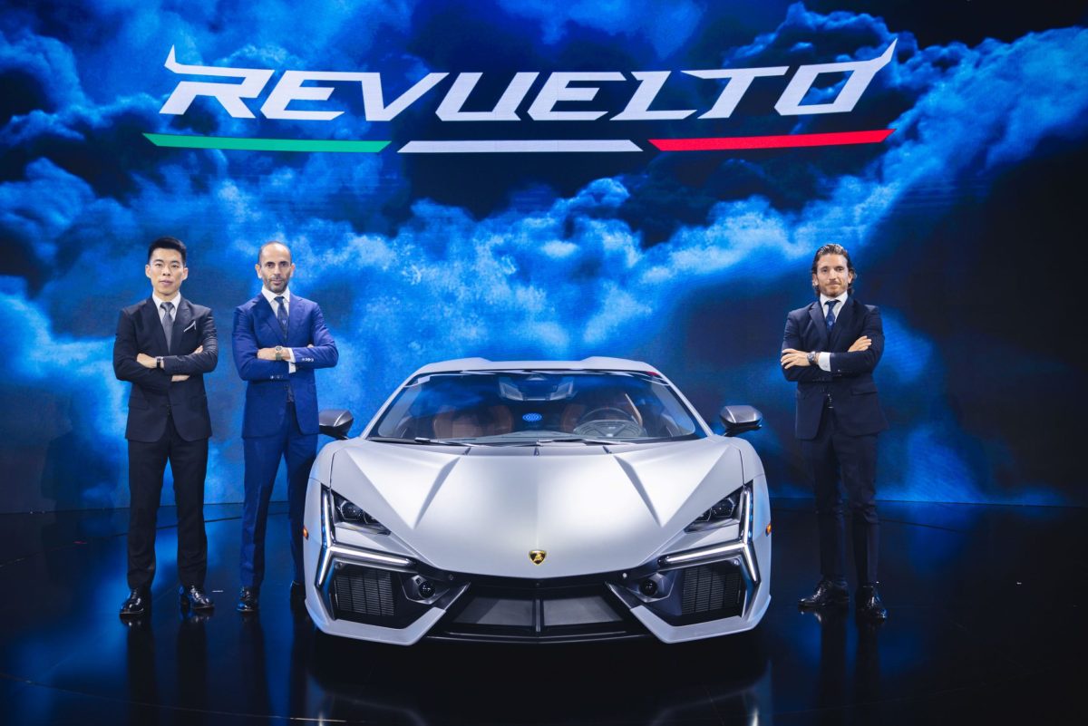 เรนาสโซ มอเตอร์ เผยโฉม Lamborghini Revuelto รถยนต์ซูเปอร์สปอร์ตปลั๊กอินไฮบริด เครื่องยนต์ V12 สมรรถนะสูงรุ่นแรกของแบรนด์ เฉลิมฉลองครบรอบ 60
