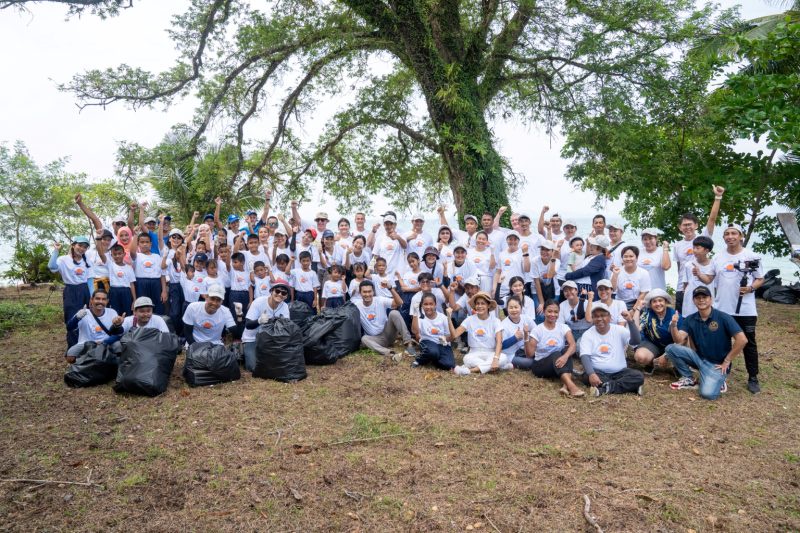 Community Power, Sustainable Future: Royal Phuket Marina's Beach Cleanup Event Breaks New Ground in Environmental
