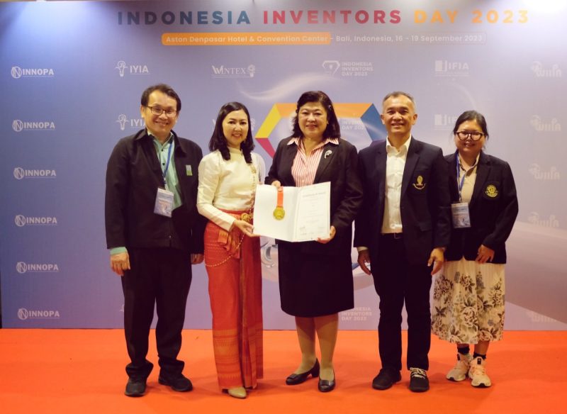 นักประดิษฐ์ไทยคว้ารางวัล The Best Business Performance Excellence Award จากงาน Indonesia Inventors Day 2023 ณ บาหลี