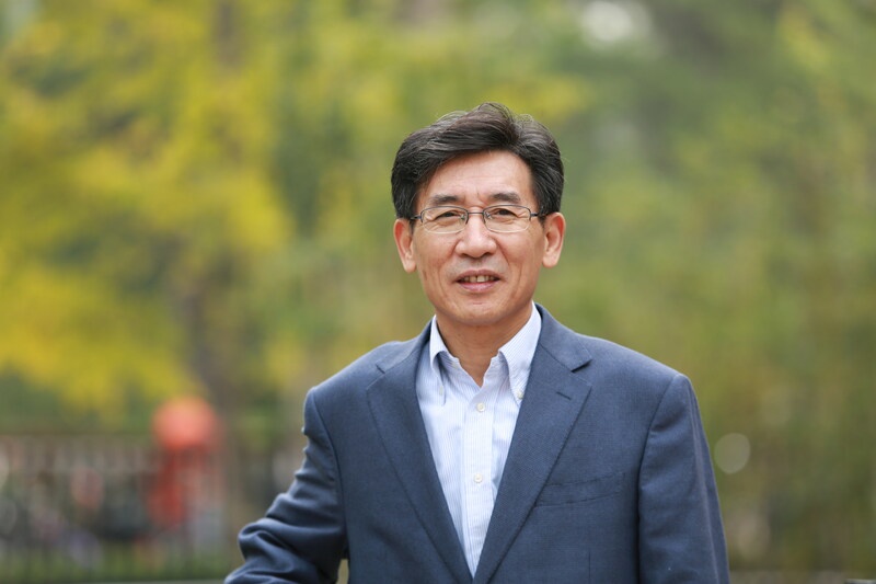 First Physicist of Chinese Nationality Honored with 2024 Oliver E. Buckley Condensed Matter Physics Prize