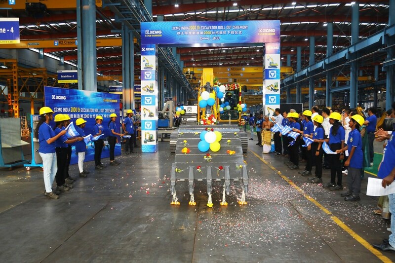 XCMG Machinery Going Glocal: the 2,000th Excavator That Made in India Rolls Off Assembly Line
