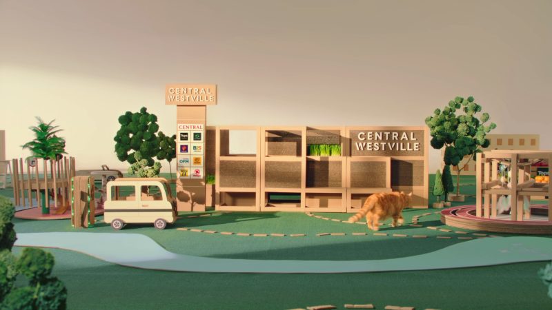 มูฟใหม่ 'เซ็นทรัล เวสต์วิลล์' สร้างจุดยืน Eco Pet Friendly การตลาดตะปบใจทาส เปิดตัวหนังสุดคิ้วท์ จำลองศูนย์การค้าย่อส่วนจากกล่องรีไซเคิล พร้อมส่งต่อเป็นบ้านน้องหมาแมว ด้วยคอนเซ็ปต์ 'West at Its