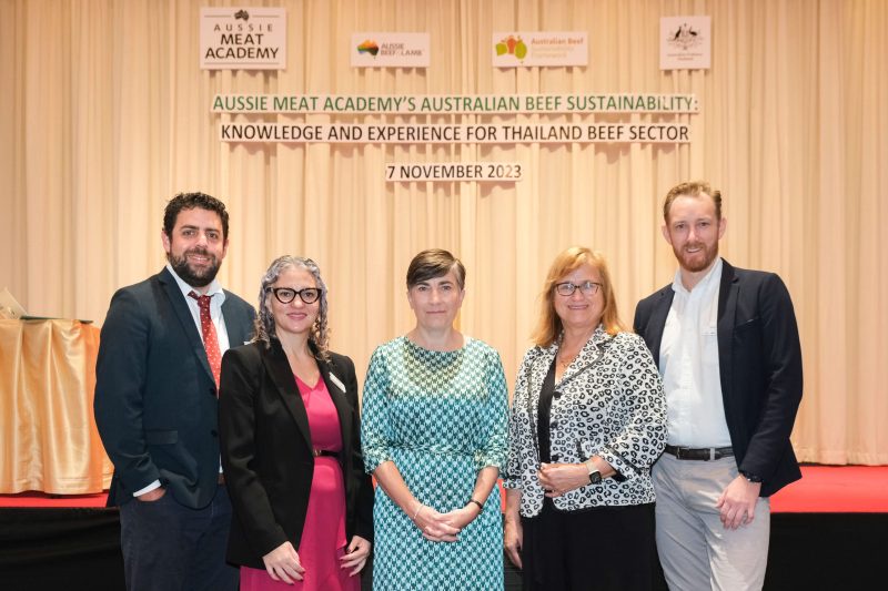 Australian Embassy Bangkok and Meat and Livestock Australia (MLA) bolster livestock sustainability discussions in the seminar on 'Australian Beef Sustainability: Knowledge and Experience for Thailand