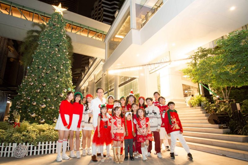 Erawan Bangkok Spreads Christmas Delight with Sing for Hugs Event, Sharing Love of Music with Society