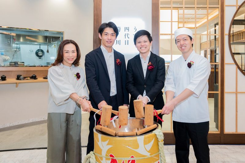 An authentic Japanese restaurant with over 90 years of history opens its first branch in Thailand at the EmQuartier in