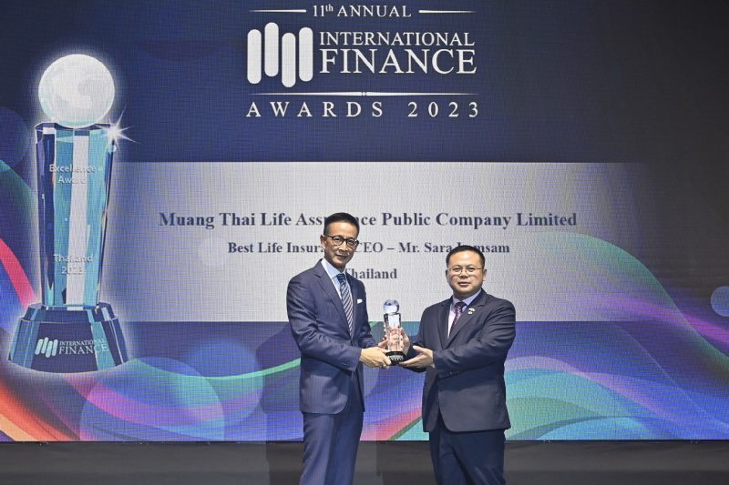 สาระ ล่ำซำ คว้ารางวัลสุดยอดผู้นำองค์กร Best Life Insurance CEO พร้อมรางวัล Best New Life Insurance Initiative