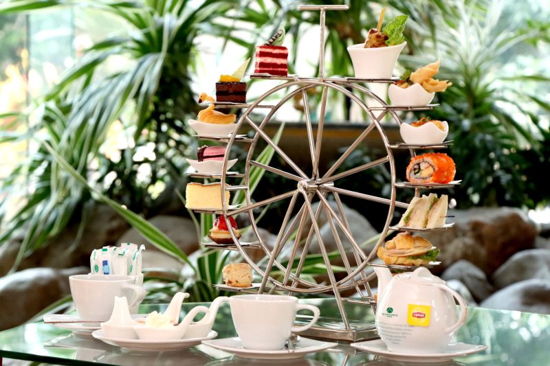 Afternoon Tea at the Emerald Cake Shop