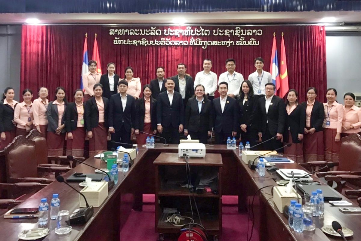 EXIM Thailand Organizes Training on International Trade Risk Management for Bank of the Lao PDR Personnel