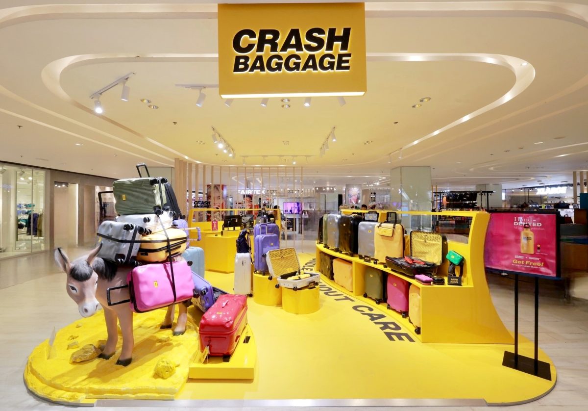 CRASH Baggage เปิดตัวป๊อปอัพ สโตร์ แห่งแรกในไทย ลุยทุกการเดินทางแบบไร้กังวล