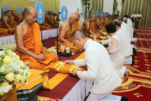 ชาวพุทธทั่วไทย ทั่วโลก นั่งสมาธิพร้อมกัน เป็นเวลา 15 นาที ถวายเป็นอาจาริยบูชา 150 ปีชาตกาล พระอาจารย์มั่น ภูริทัตโต บุคคลสำคัญของโลกสาขาสันติภาพ