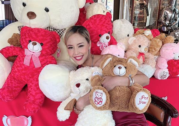 ดับบลิว ซี จี ไดมอนด์ส่งความรักผ่านตุ๊กตาหมีรับเทศกาลวาเลนไทน์