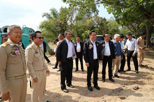 รัฐมนตรีช่วยว่าการกระทรวงมหาดไทย ลงพื้นที่จังหวัดภูเก็ต ติดตามการดำเนินโครงการก่อสร้างระบบป้องกันน้ำท่วมพื้นที่ชุมชนเมืองภูเก็ต อำเภอเมือง จังหวัดภูเก็ต