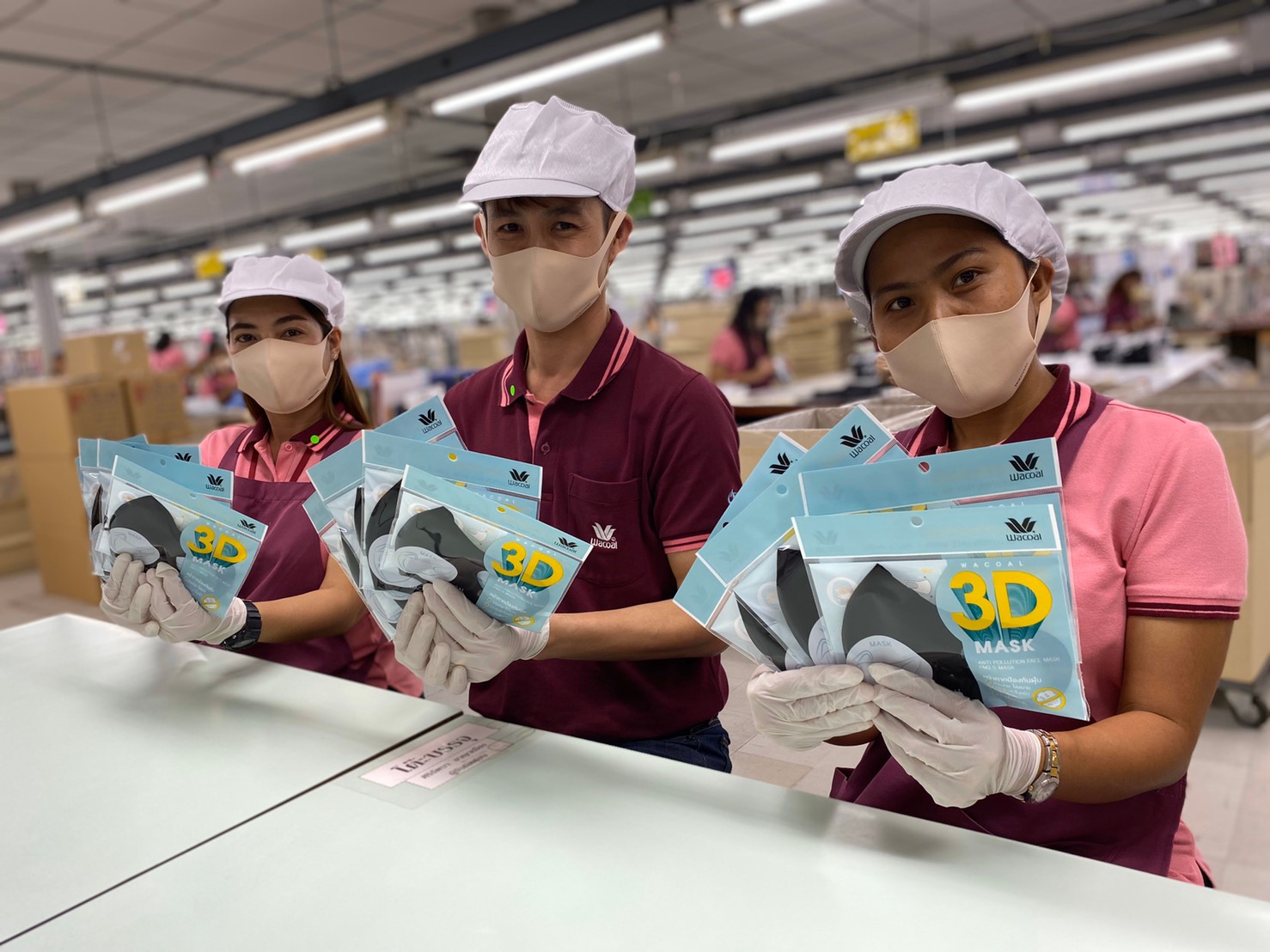 วาโก้เร่งผลิตหน้ากากแจกฟรี จับมือคนไทยผ่านวิกฤติ โควิด-19 ปรับเป้าผลิตเป็น 200,000 ชิ้น