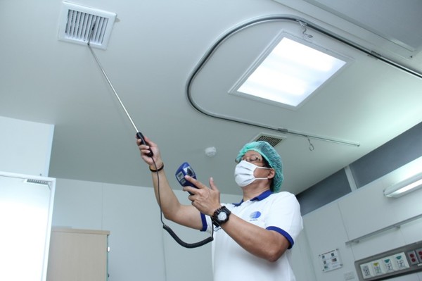 วว.ร่วมทดสอบห้องความดันลบโรงพยาบาลศิริราช เพื่อรองรับสถานการณ์การแพร่ระบาดของโรคติดเชื้อโคโรน่าไวรัส 2019 (COVID-19) ในประเทศไทย
