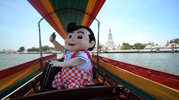 An iconic American restaurant brand 'Big Boy Is Now Available For Delivery In Bangkok