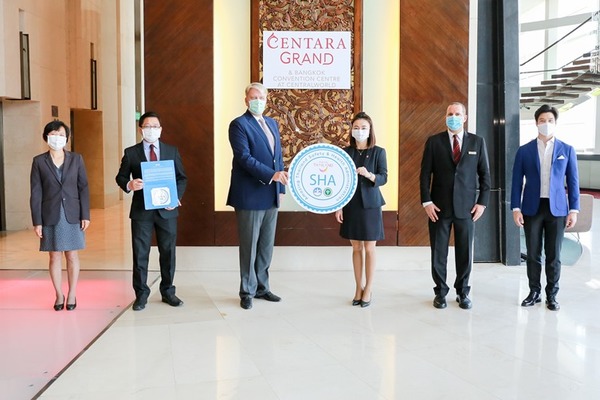 Photo Release: Amazing Thailand Safety and Health Administration SHA certification awarded to Centara Grand and Bangkok Convention Centre at CentralWorld by TAT