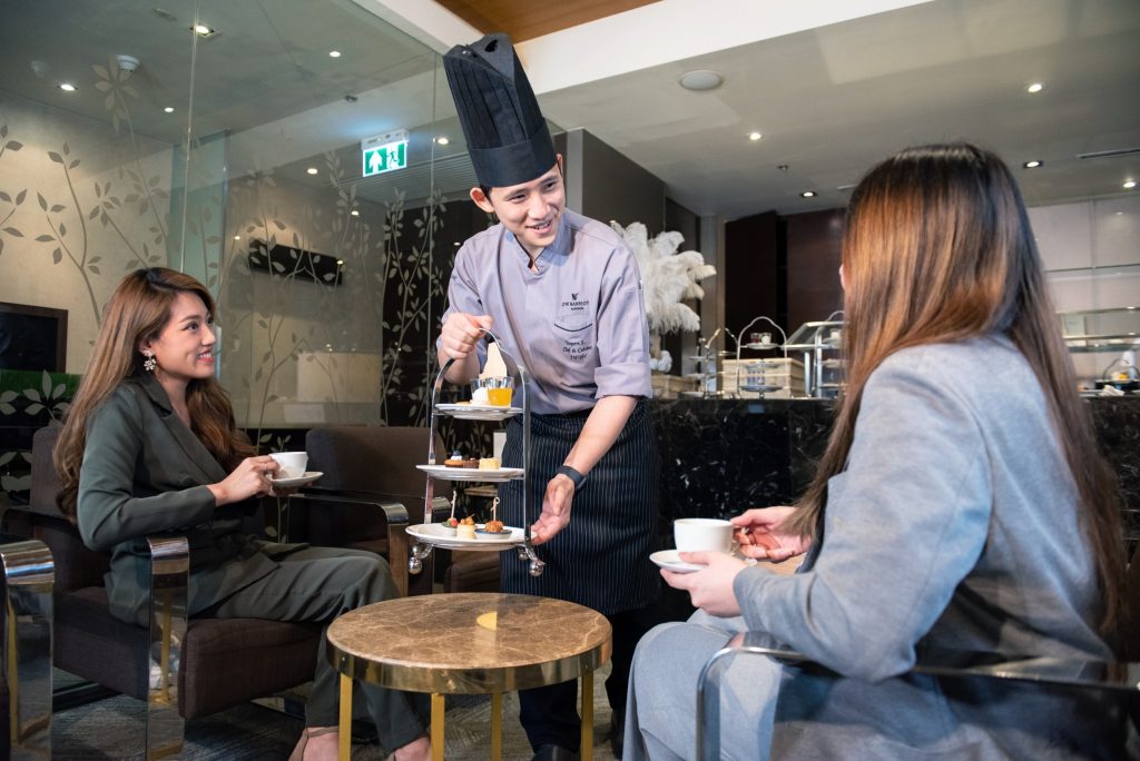 บำรุงราษฎร์ จับมือ เจดับบลิว แมริออท กรุงเทพฯ ออกแบบ Customer Journey ยกระดับประสบการณ์เชิงบวก เปิดตัวเมนู 'Healthy Thai Touch Tea Set