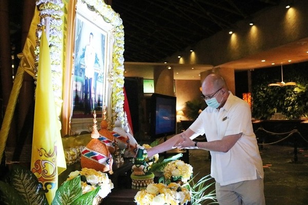 Photo Release: Centara Grand Mirage Beach Resort Pattaya celebrates H.M. The King Rama X's Birthday