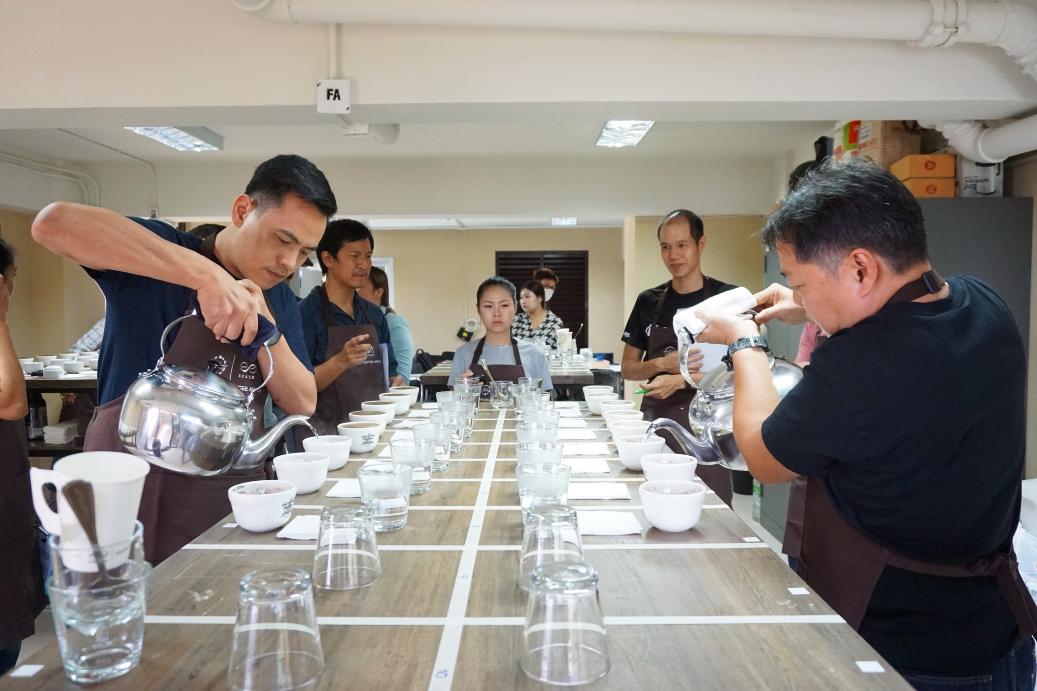 สมาคมกาแฟพิเศษไทย สร้างประวัติศาสตร์วงการกาแฟ จัดประมูลออนไลน์ เมล็ดกาแฟไทย ทำรายได้ยอดประมูลกว่า 3 ล้านบาท สูงสุดเป็นประวัติการณ์