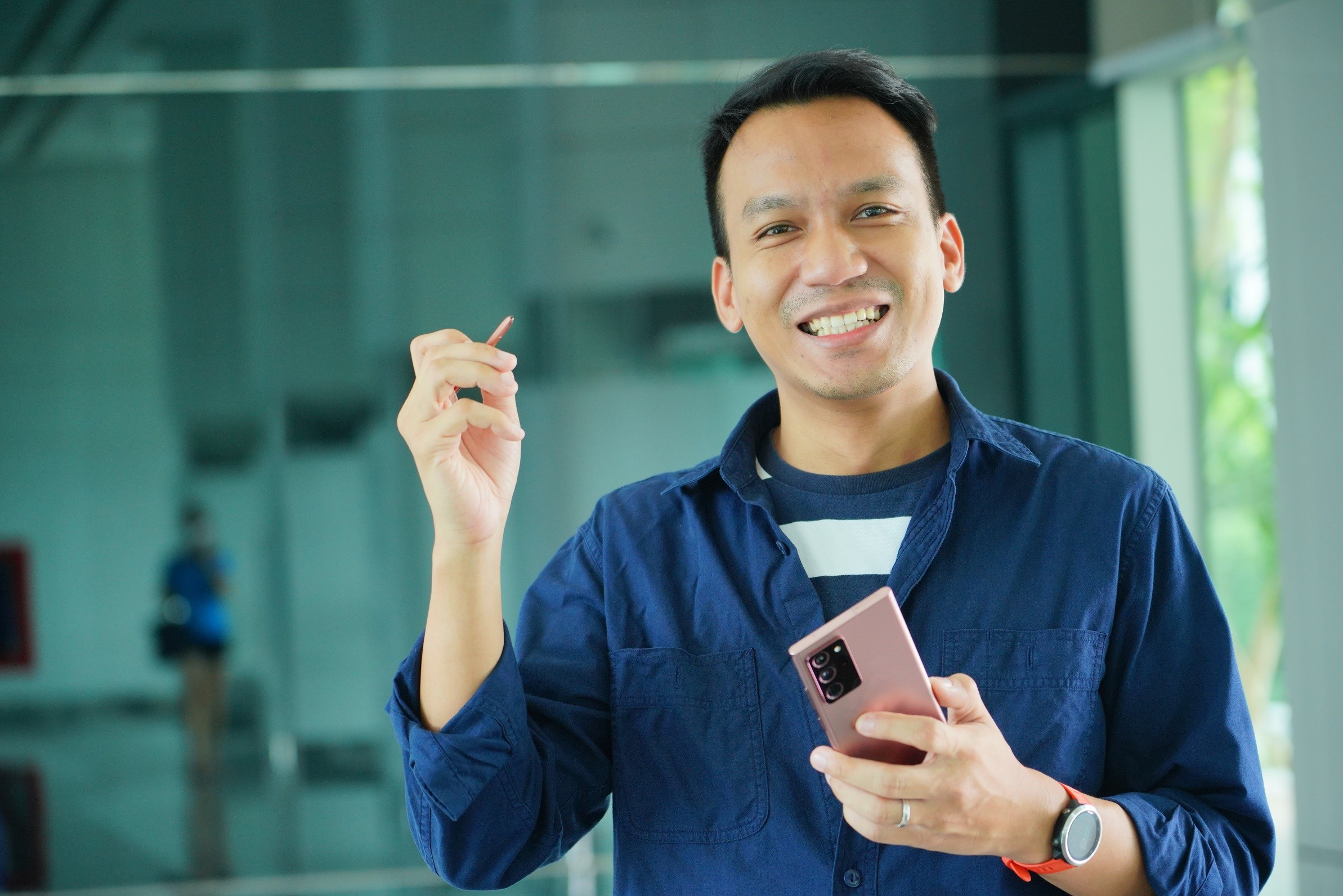 โน้ตแฟนโดนใจ! ยกให้ S Pen คือฟีเจอร์ที่ใช่ เผยโฉมคนกลุ่มแรกของไทยที่ได้เป็นเจ้าของซัมซุง Galaxy Note20