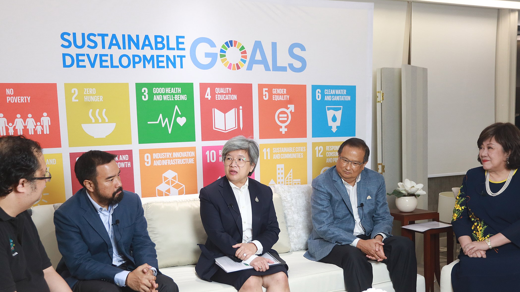 ก.ล.ต. ร่วมเสวนาออนไลน์ในงาน Driving Impact Investment in Thailand : SDG Impact Accelerator Program จัดโดย UNDP ร่วมกับ ChangeFusion