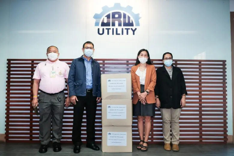 JR มอบชุดป้องกันเชื้อส่วนบุคคล (PPE) จำนวน 100 ชุด ให้กับมหาวิทยาลัยมหาสารคาม