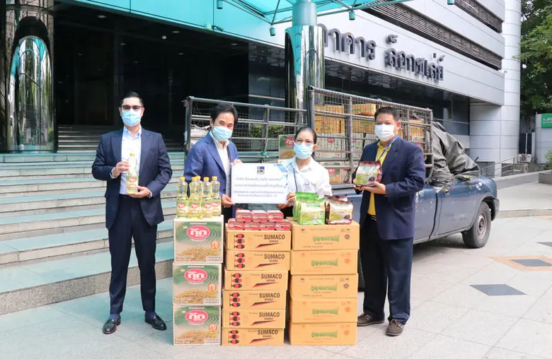 ล็อกซเล่ย์ มอบสินค้ากลุ่มเทรดดิ้ง ช่วยเหลือชุมชนคลองเตยฝ่าวิกฤตโควิด-19