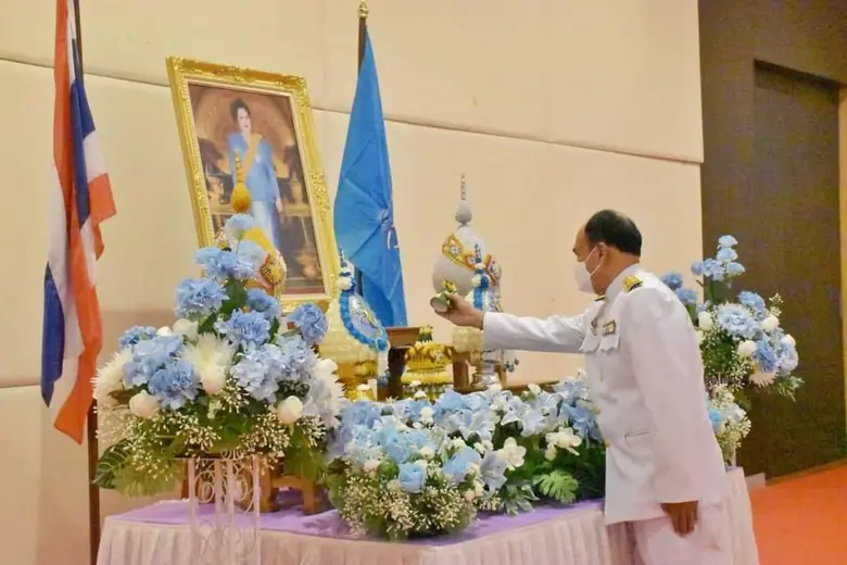 สถาบันเทคโนโลยีปทุมวัน ถวายพระพรชัยมงคล "สมเด็จพระราชชนนีพันปีหลวง" แม่ของแผ่นดิน