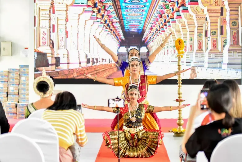 ฝ่ายวิเทศสัมพันธ์ ม.หอการค้าไทย จัดงานฉลองเทศกาล "Diwali Celebration at UTCC "