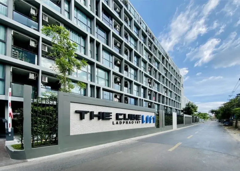 ส่องโปรฯ คอนโดพร้อมอยู่ใกล้รถไฟฟ้าโมโนเรลสายสีเหลือง The Cube Loft ลาดพร้าว 107 จองเบา 999 บาท รับของแถมฟรี 14 รายการ