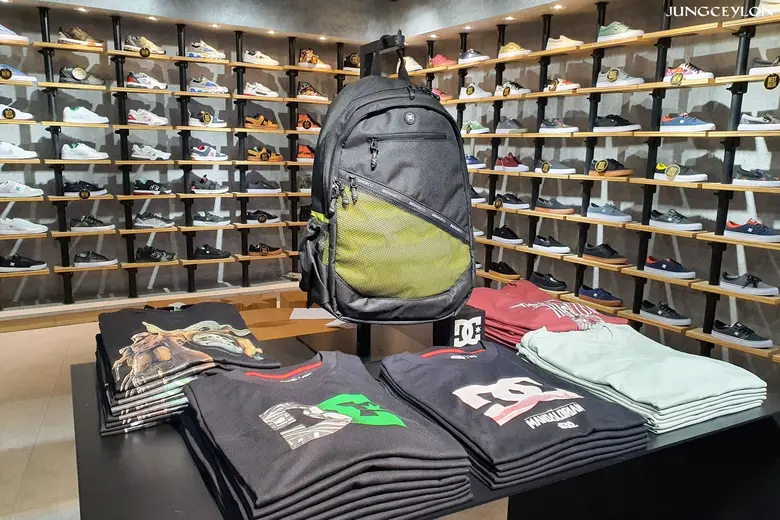 ดีซี ชูส์ (DC SHOES) จัดโปรโมชั่นพิเศษ