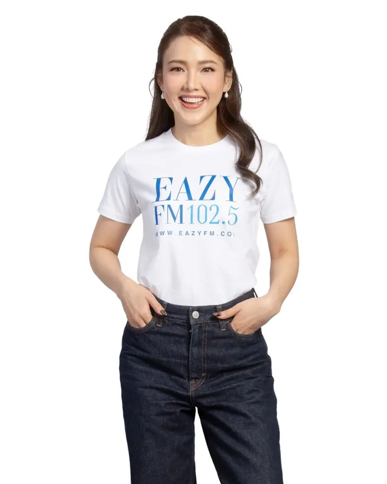 "ดีเจจอย ชลธิชา" ชวนแฟน Eazy FM 102.5 รีดีมแลกคะแนนการฟังลุ้นไปเปลี่ยนบรรยากาศ นอนค้างคืนห้องสวีทในโรงแรมหรูกลางกรุงเทพฯ