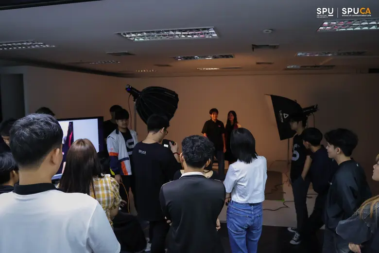 คณะนิเทศศาสตร์ SPU จัดเต็ม! 5 เวิร์กชอป 'SPUCA UP SKILL' ต้อนรับนักศึกษาใหม่ เสริมทักษะนิเทศศาสตร์รอบด้าน สู่การเรียนรู้แบบมืออาชีพ