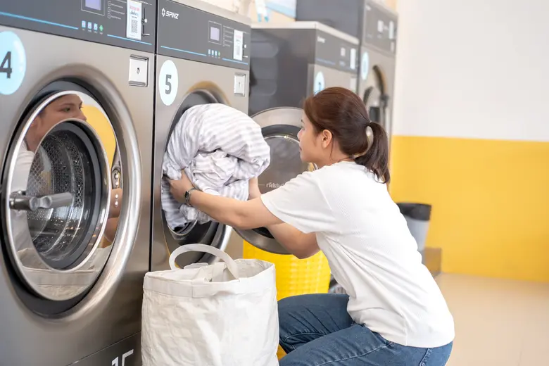 'CODE CLEAN' พลิกโฉมธุรกิจร้านสะดวกซักด้วยเทคโนโลยีอัจฉริยะ