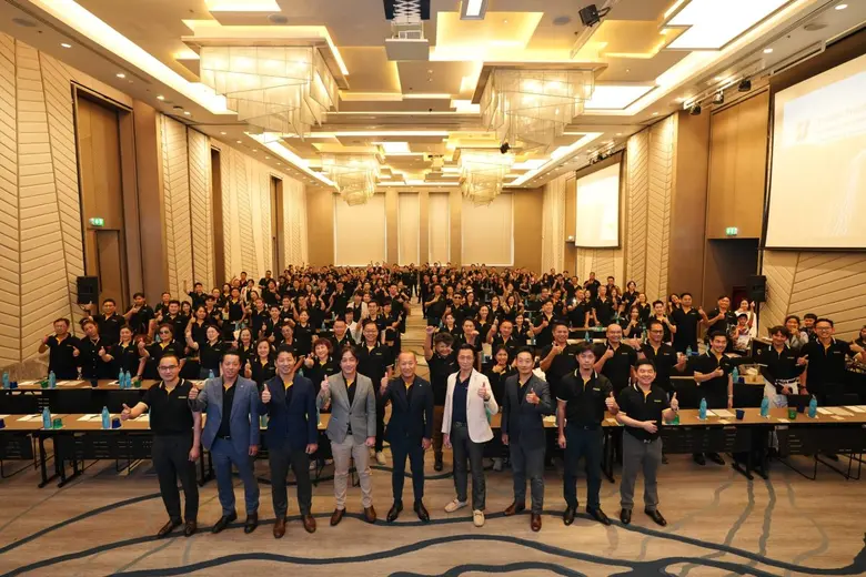 ค็อกพิทจัดงานประชุมประจำปี 2568 เสริมแกร่งสมาชิกแฟรนไชส์ทั่วประเทศ พร้อมพาเปิดประสบการณ์สัมผัสสมรรถนะยางรถยนต์ ในงานเปิดตัวผลิตภัณฑ์ BRIDGESTONE TURANZA 6