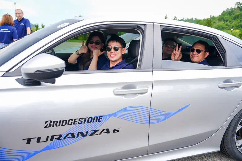 ค็อกพิทจัดงานประชุมประจำปี 2568 เสริมแกร่งสมาชิกแฟรนไชส์ทั่วประเทศ พร้อมพาเปิดประสบการณ์สัมผัสสมรรถนะยางรถยนต์ ในงานเปิดตัวผลิตภัณฑ์ BRIDGESTONE TURANZA 6