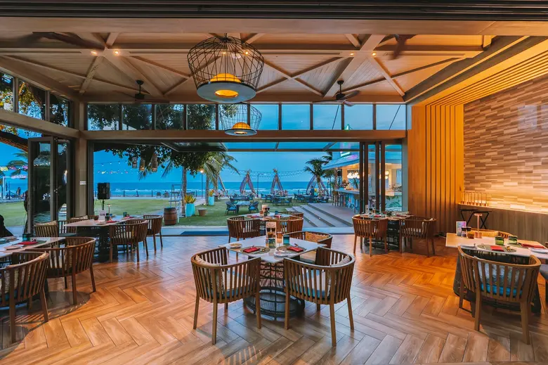 Taste of the Sea: Avani+ Hua Hin Unveils Seaside Casual Fine Dining, Elevating Local Ingredients to Gourmet Heights