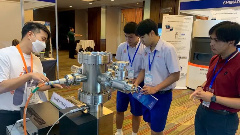 ซินโครตรอน อว. ร่วมประชุมฟิสิกส์ระดับชาติ SPC2025 โชว์ศักยภาพสร้างเครื่องกำเนิดแสงซินโครตรอนใหม่ 3 GeV