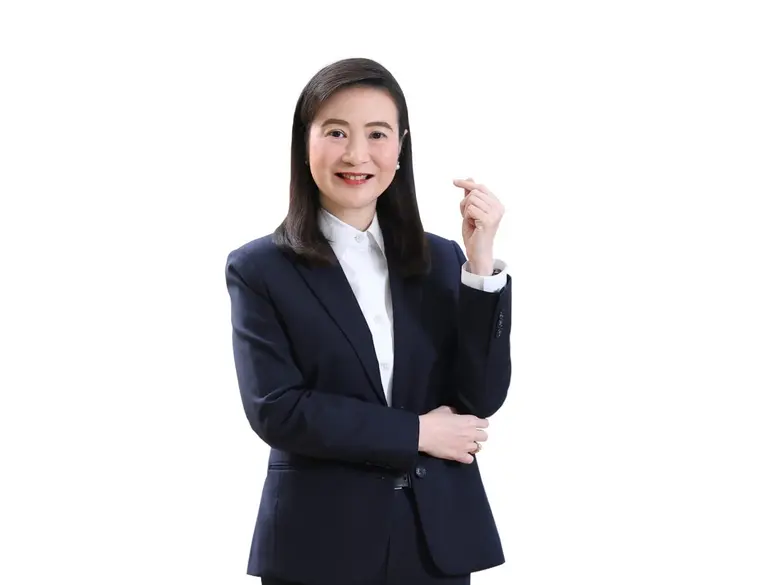 "ดีพร้อม" เปิดแผนปี 69 หนุนเอสเอ็มอีสู้สงครามการค้า พร้อมปรับผู้ผลิตไทยเข้าสู่อุตฯ รถไฟฟ้าทั้งระบบ