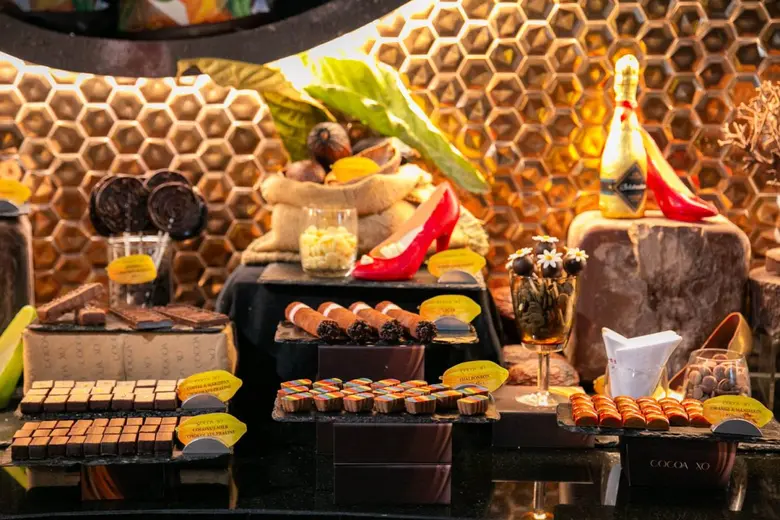 เฉลิมฉลอง World Chocolate Day กับประสบการณ์ทานช็อกโกแลตเหนือระดับ ในบรรยากาศถ้ำลับสุดเอ็กซ์คลูซีฟ ณ โคโค่ เอ็กซ์โอ