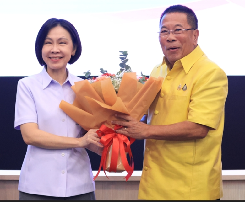 "รมช.อนุชา" ตรวจเยี่ยมกรมอนามัย พร้อมมอบนโยบายเน้นส่งเสริม-ป้องกัน-อาหารปลอดภัย ให้ประชาชนมีสุขภาพดี