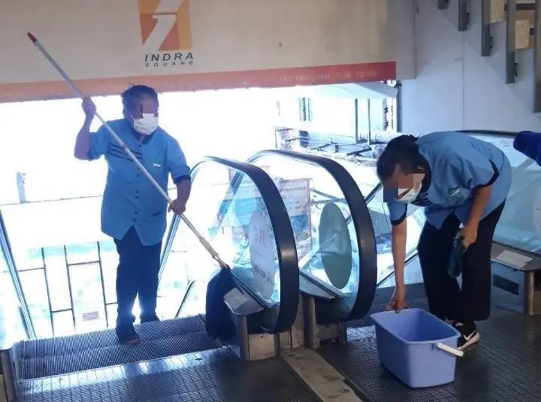 กทม. รุดตรวจสอบแก้ปัญหาอาคารย่านประตูน้ำ เข้มตรวจสุขลักษณะ ลดผลกระทบสุขอนามัยผู้ใช้บริการ