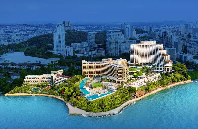 Royal Cliff Hotels Group Earns Top Awards from Trip.com