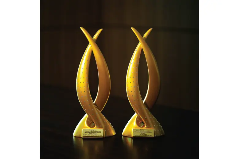 REAL ASSET กวาด 2 รางวัลใหญ่บนเวที PropertyGuru Thailand Property Awards 2025 ตอกย้ำผู้นำด้านการพัฒนาโครงการที่อยู่อาศัยระดับไฮเอนด์