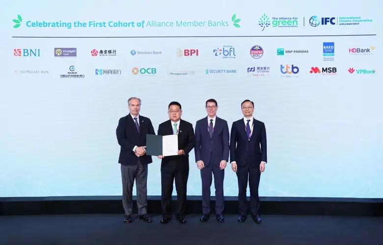 Krungsri Joins Asia-Pacific Leadership in Advancing Green Banking Excellence